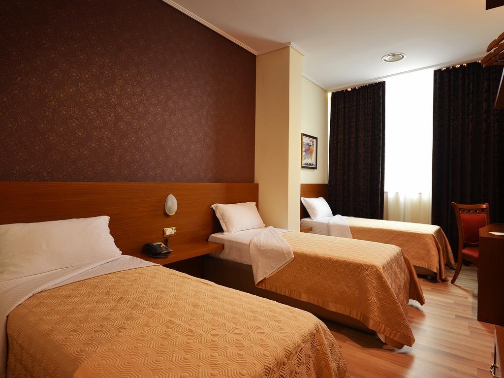 Austria 4* Tirana