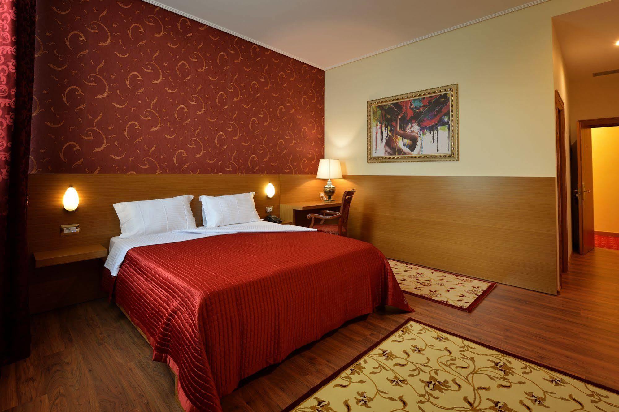 Austria Hotel 4*